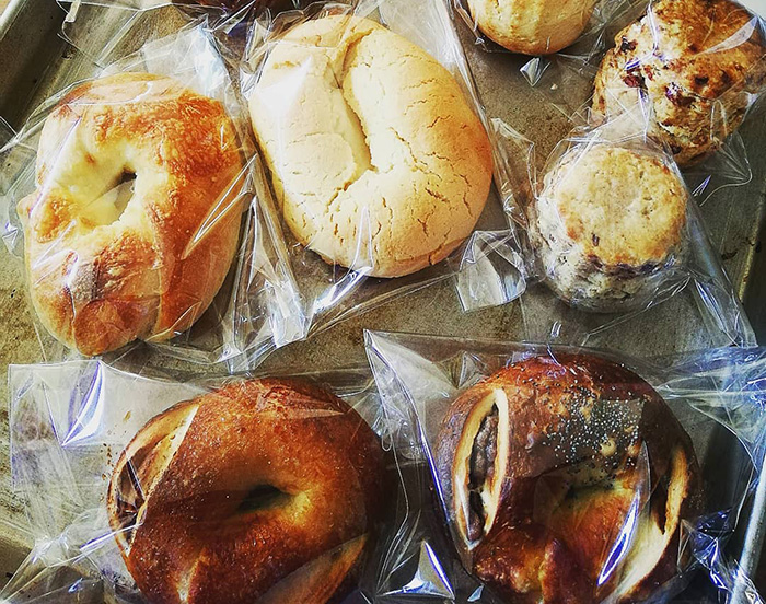 876BAKERY　パン